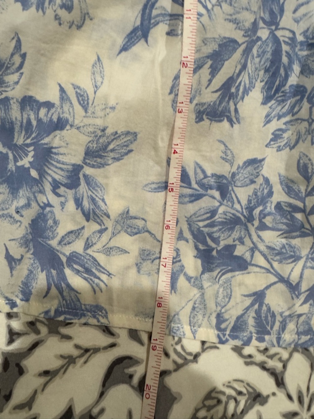 NWT Love by GAP White Camisole with Blue Floral Print size XL - Picture 9 of 12